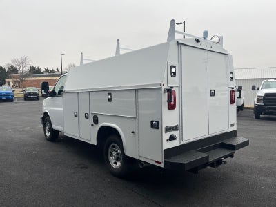 2025 Chevrolet Express Cutaway 3500 1WT