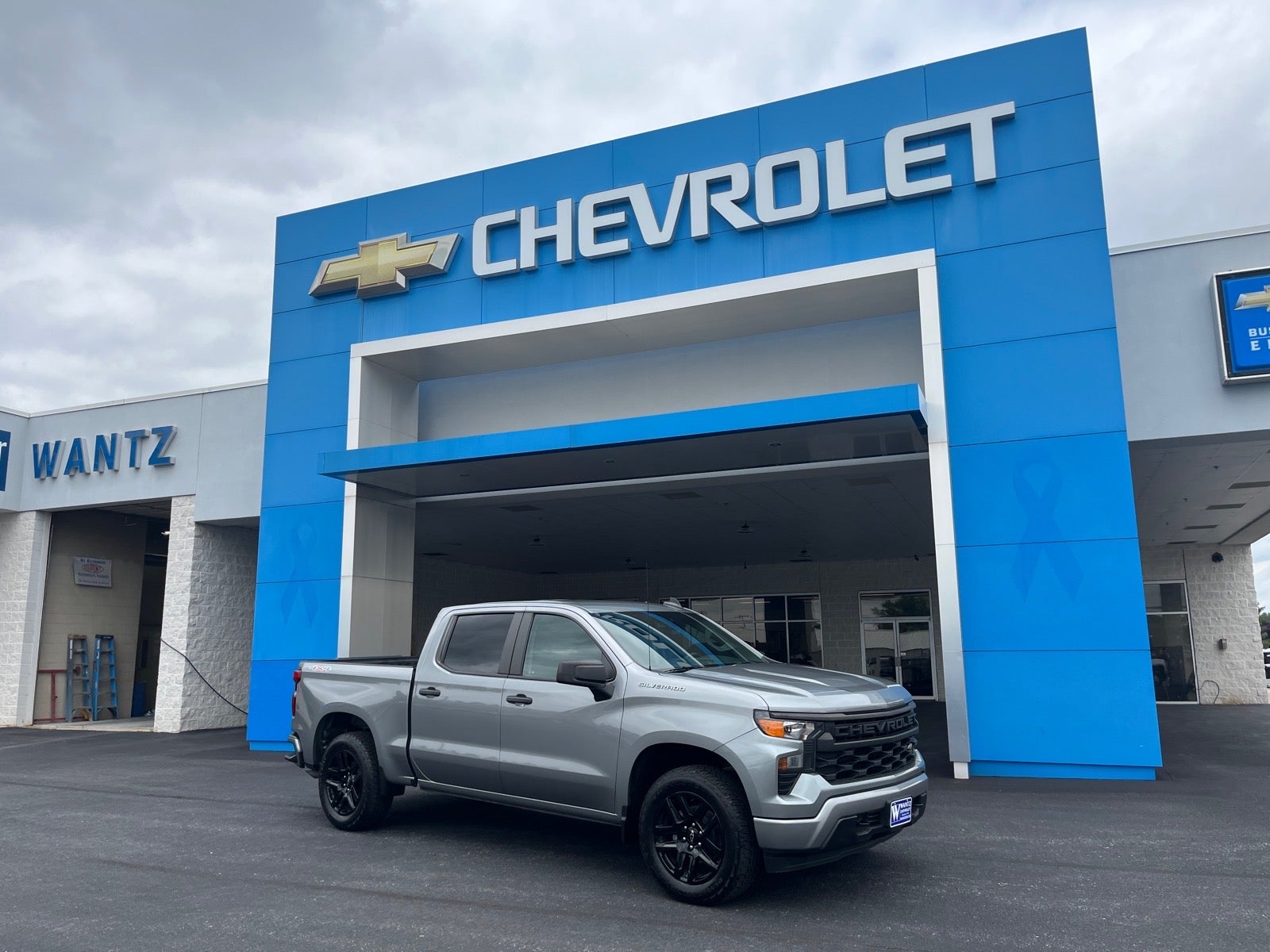 2023 Chevrolet Silverado 1500 Custom