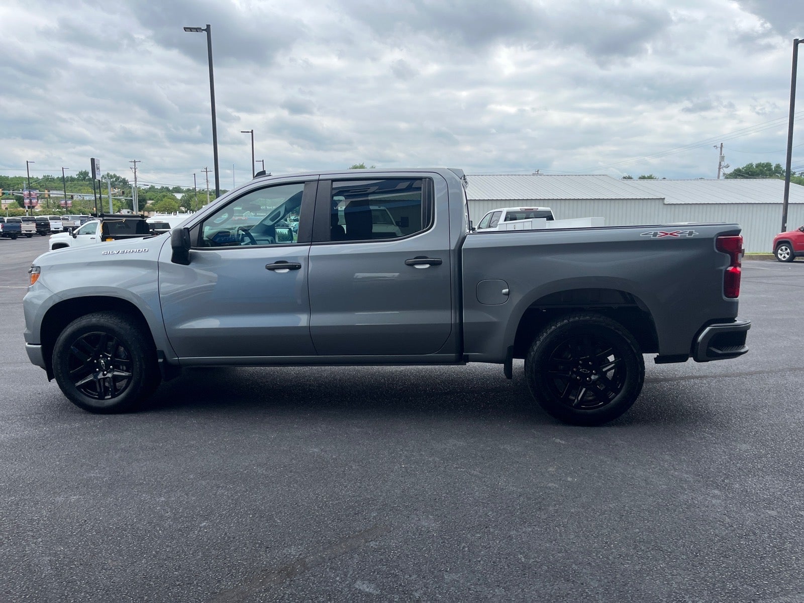 2023 Chevrolet Silverado 1500 Custom