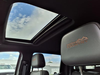 2022 Chevrolet Silverado 1500 High Country