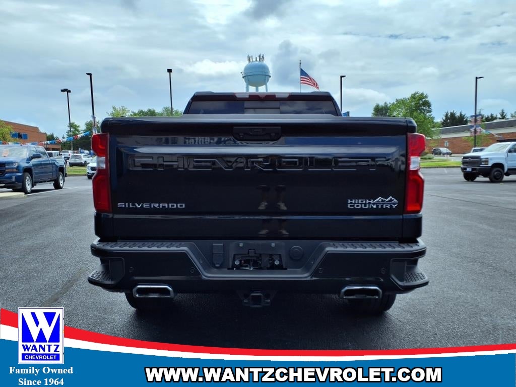 2022 Chevrolet Silverado 1500 High Country