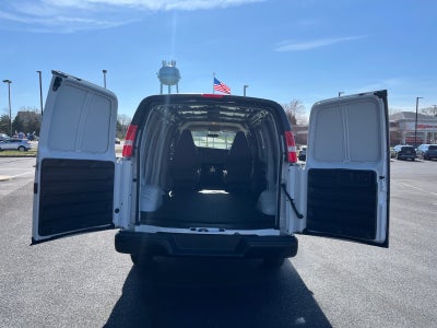 2025 Chevrolet Express Cargo WT