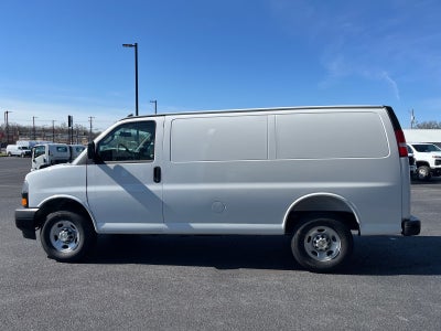 2025 Chevrolet Express Cargo WT