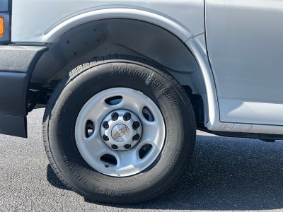 2025 Chevrolet Express Cargo WT