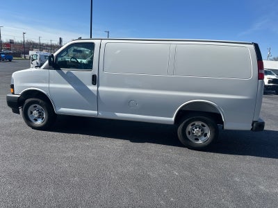 2025 Chevrolet Express Cargo WT