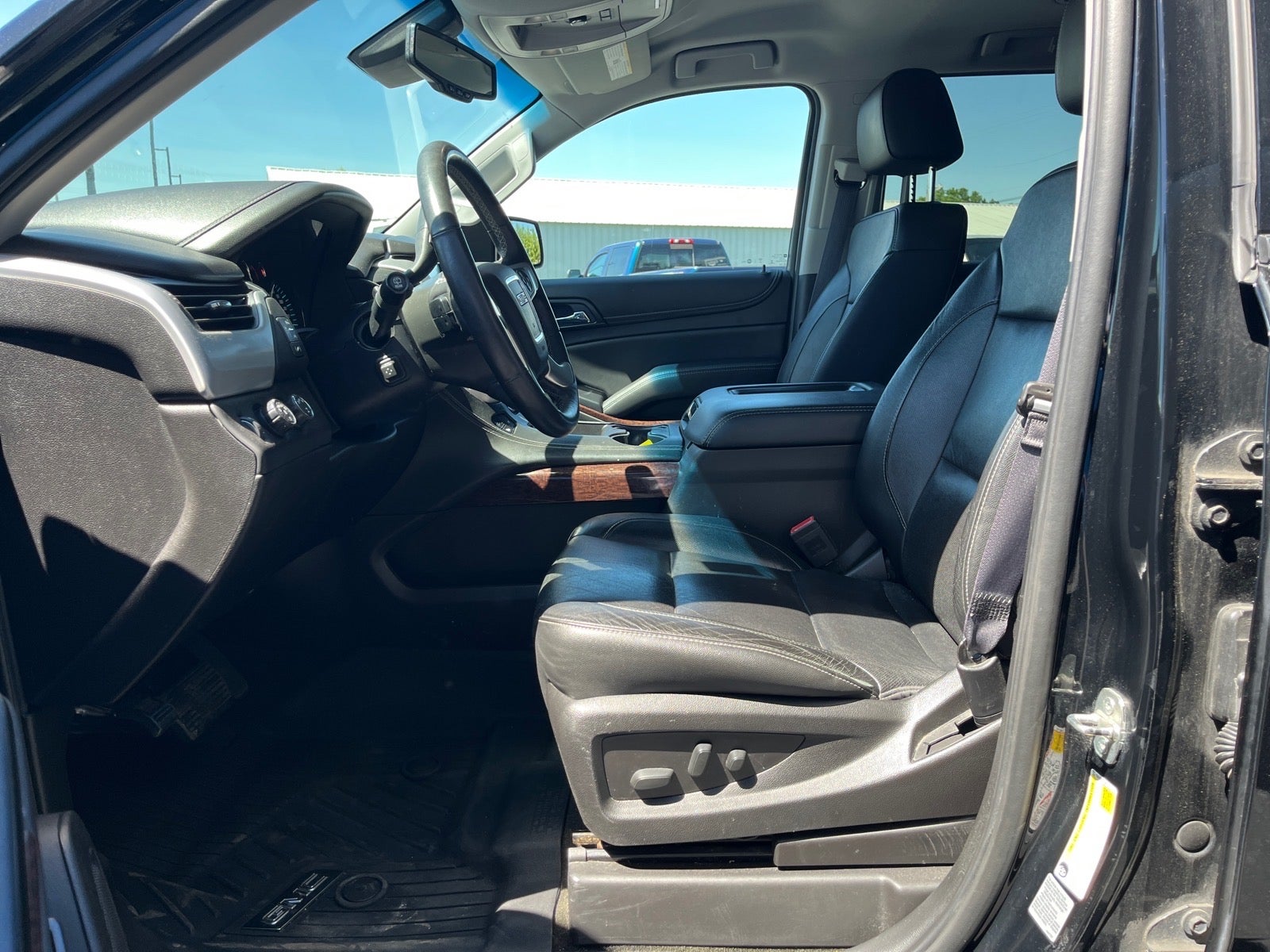 2017 GMC Yukon SLT