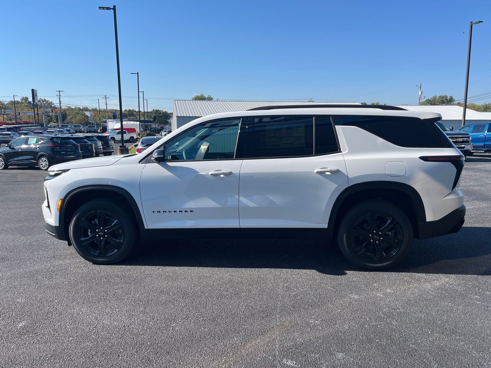 2027 Chevrolet Traverse LT