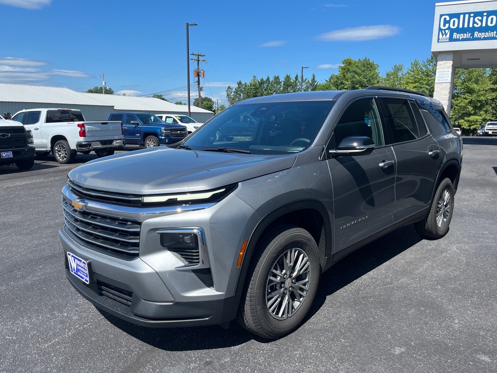 2026 Chevrolet Traverse LT