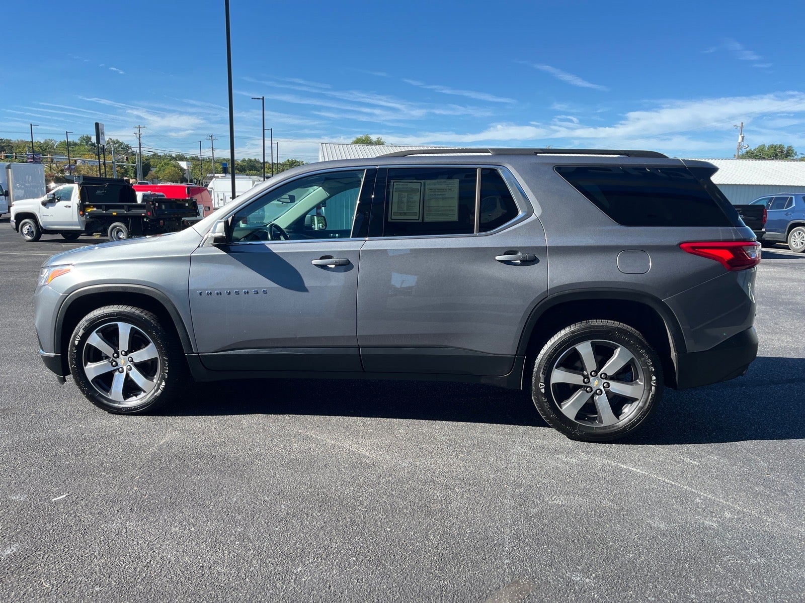 2021 Chevrolet Traverse LT Leather