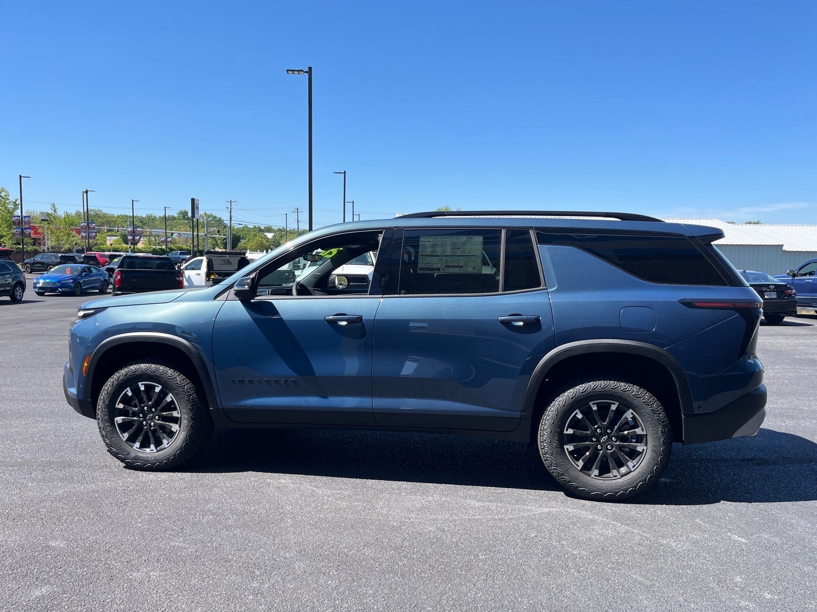 2026 Chevrolet Traverse Z71 - Photo 9