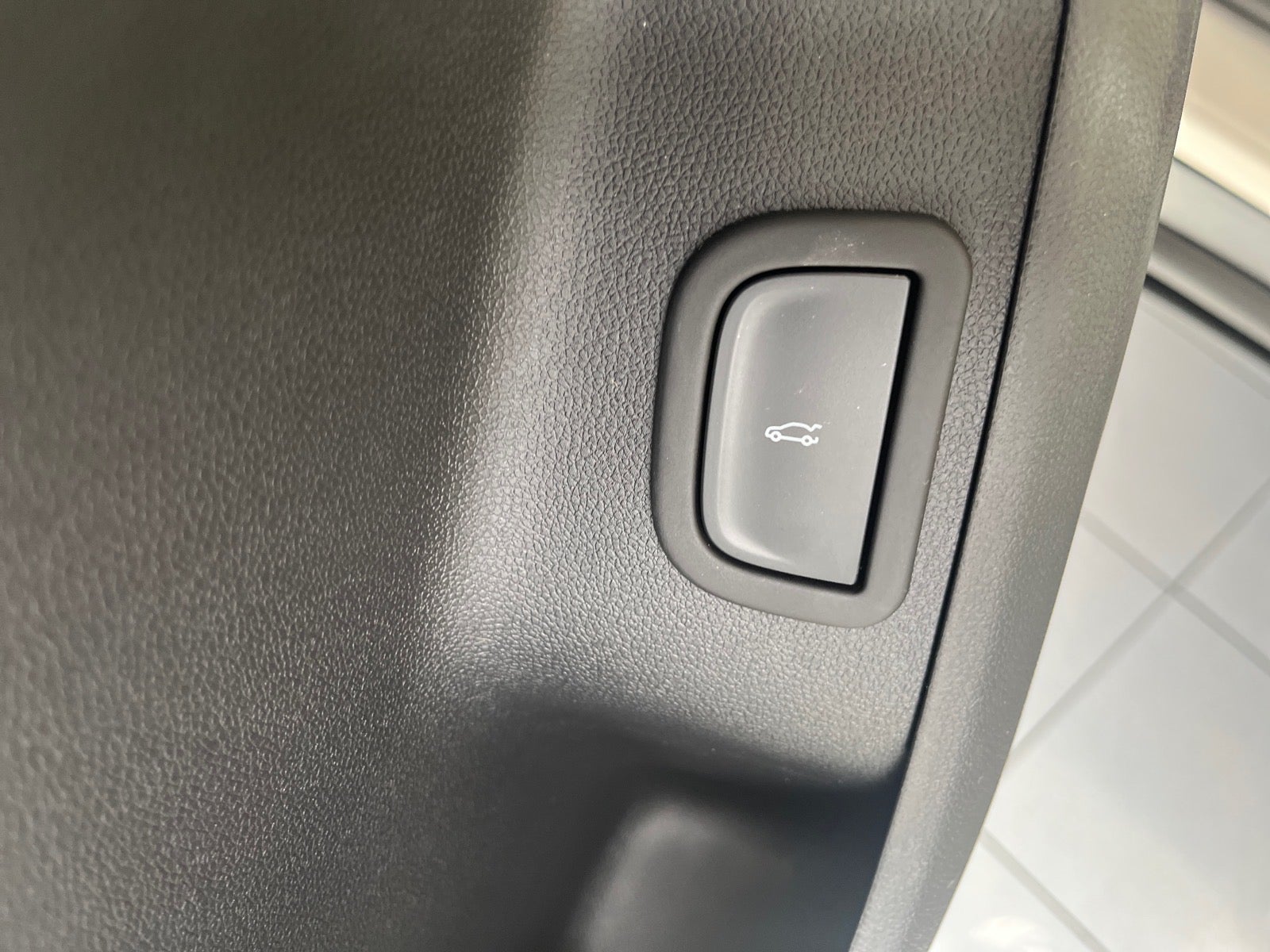 2027 Chevrolet Traverse Z71 - Photo 25