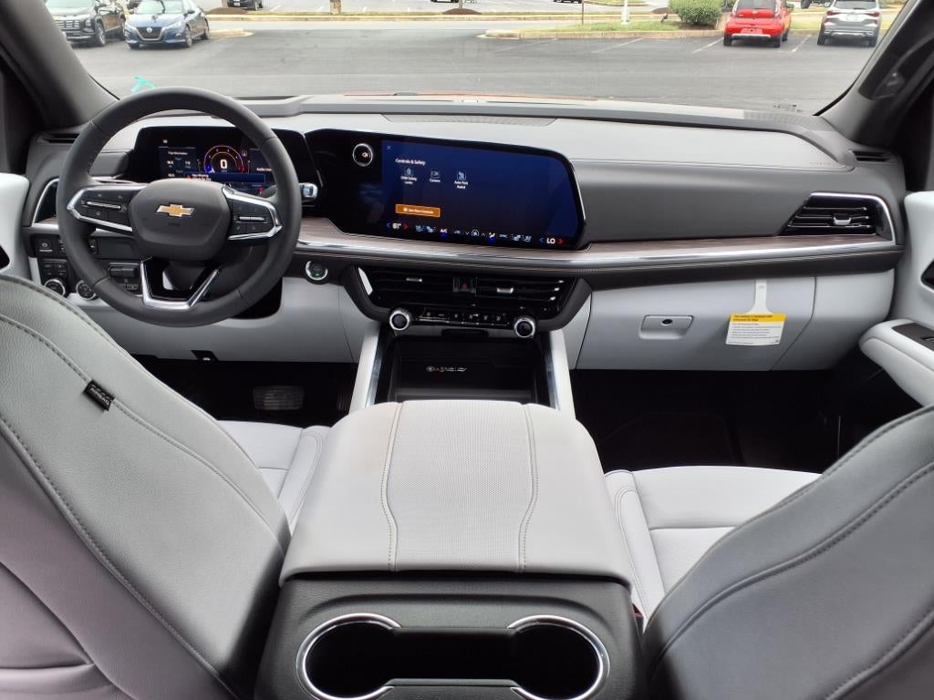 2025 Chevrolet Suburban Premier