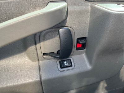 2024 Chevrolet Express Cutaway 3500 1WT