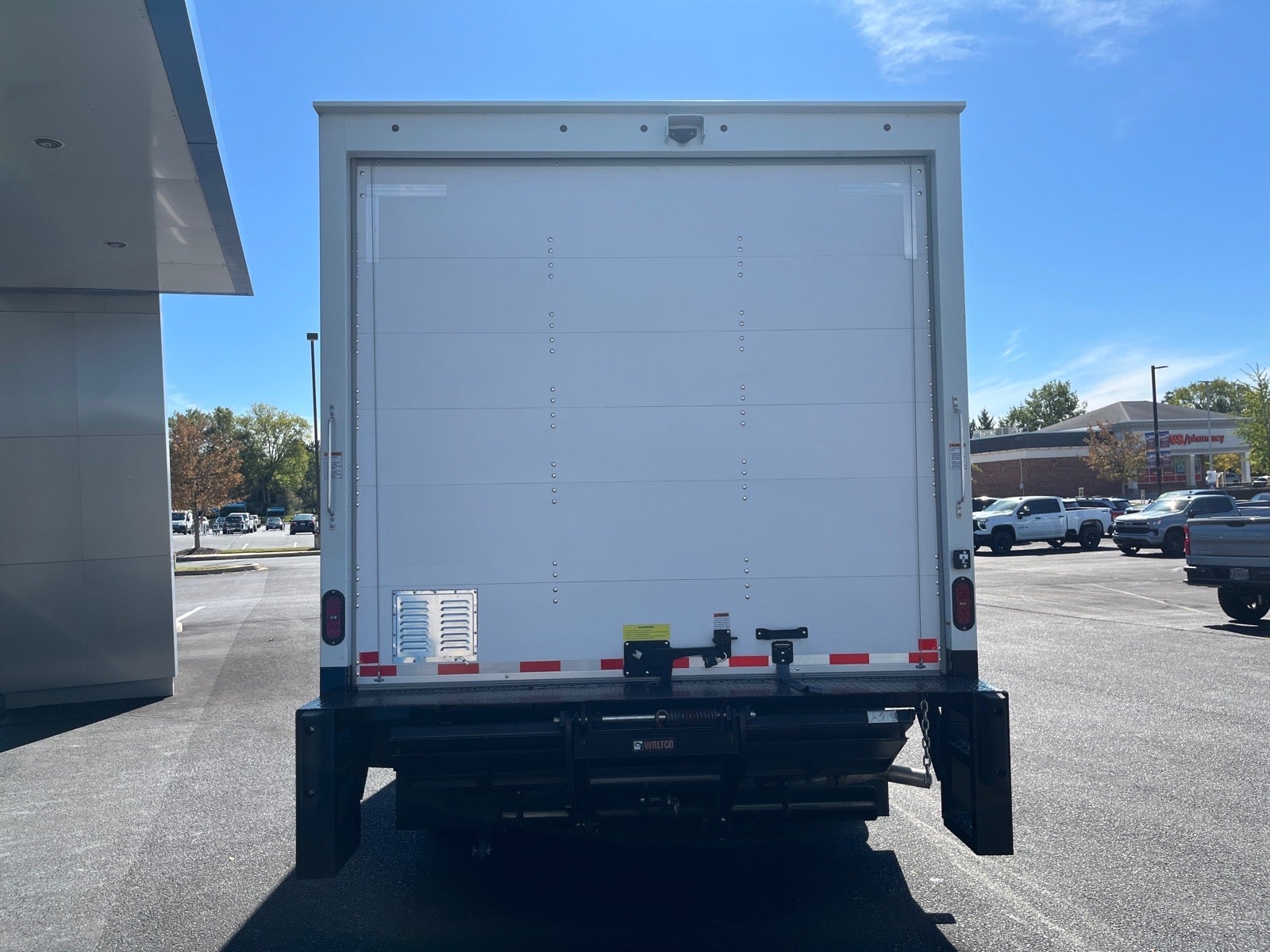 2024 Chevrolet Express Cutaway 3500 1WT