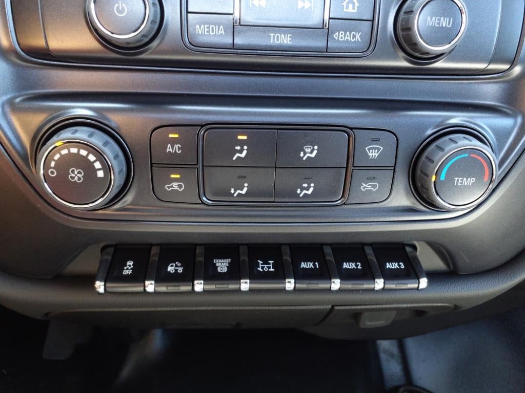 2023 Chevrolet Silverado 5500 HD Work Truck