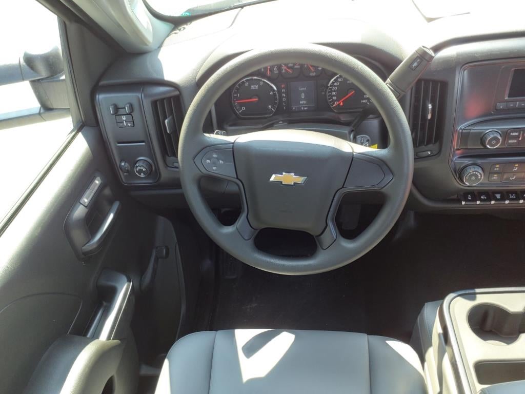 2023 Chevrolet Silverado 5500 HD Work Truck